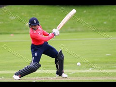 160618_333-Lauren Winfield-Eng