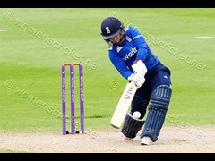 160622_032-Tammy Beaumont-Eng