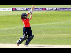 160705_014-Tammy Beaumont-Eng