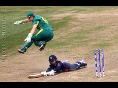 170718_363-Lizelle Lee-SA+Tammy Beaumont-Eng