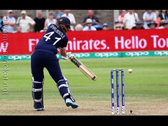 170718_584-Anya Shrubsole-Eng