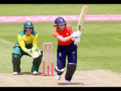 180623_097-Nat Sciver-Eng