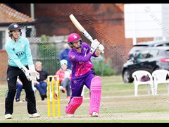 180809_099-Georgia Elwiss-Ltn