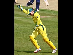 190702_035-Alyssa Healy-Aus celebrates