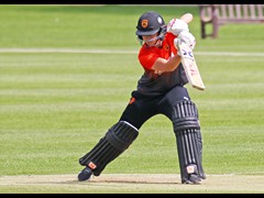 210602_550-Ella Chandler-VipAc