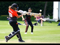 210602_645-Ella Chandler-VipAc