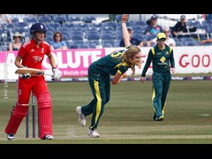 130823_153-Holly Ferling-Aus