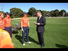 150223_013-Edwards+Downton-Eng ver