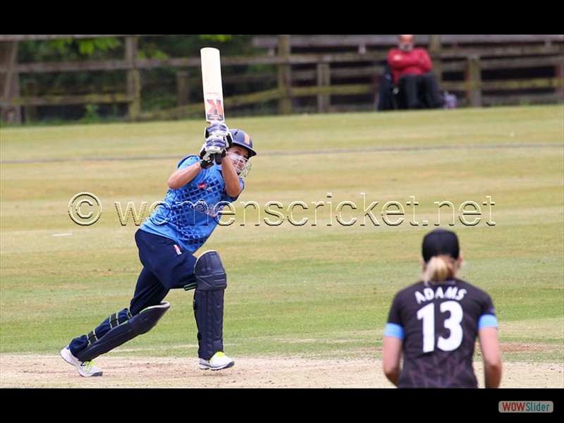 150705_186-Kara Sutherland-Knt 150705_186-Kara Sutherland-Knt