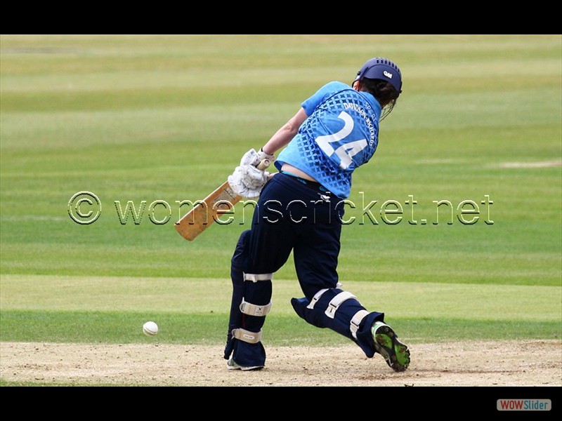 150705_210-Alice Davidson Richards-Knt 150705_210-Alice Davidson Richards-Knt