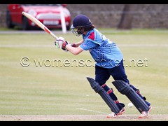 160502_228-Lauren Griffiths-Knt