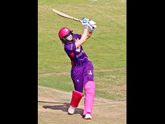 160814_490-Ellyse Perry-Ltn