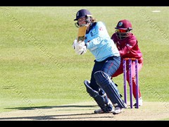 190606_278-Anya Shrubsole-Eng