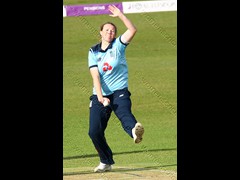 190606_281-Anya Shrubsole-Eng