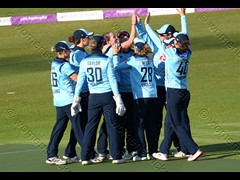 190606_368-celebration-Cross wkt-Eng