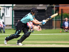 190820_042-Nat Sciver-Str