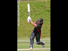 210507_129-Naomi Dattani-Sunrisers