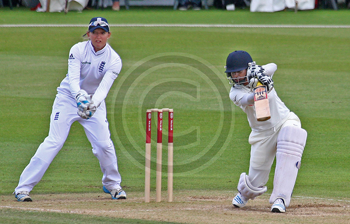 [Smriti Mandhana  � Don Miles]