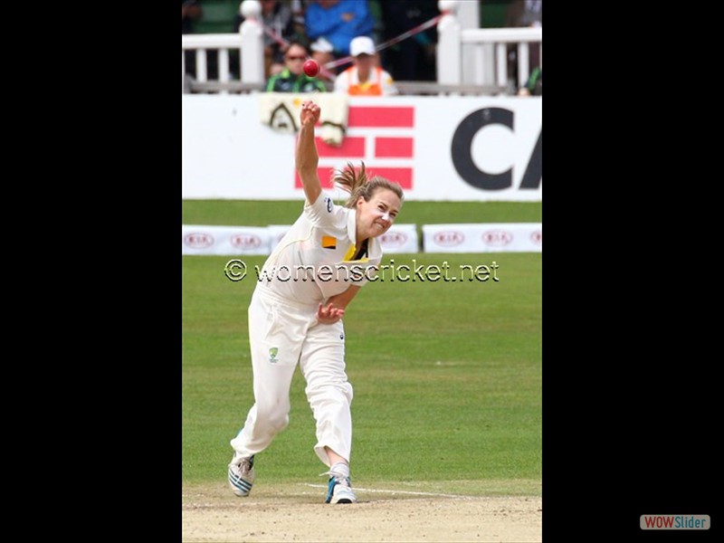 150812_099-Ellyse Perry-Aus