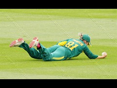 180612_243-Dane van Niekerk-SA-catch