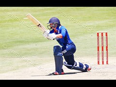 160212_0680-Danni Wyatt-Eng