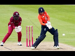 190621_022-Danni Wyatt-Eng